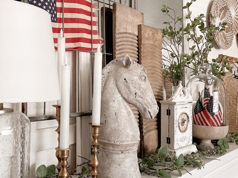 Simple Patriotic Decor
